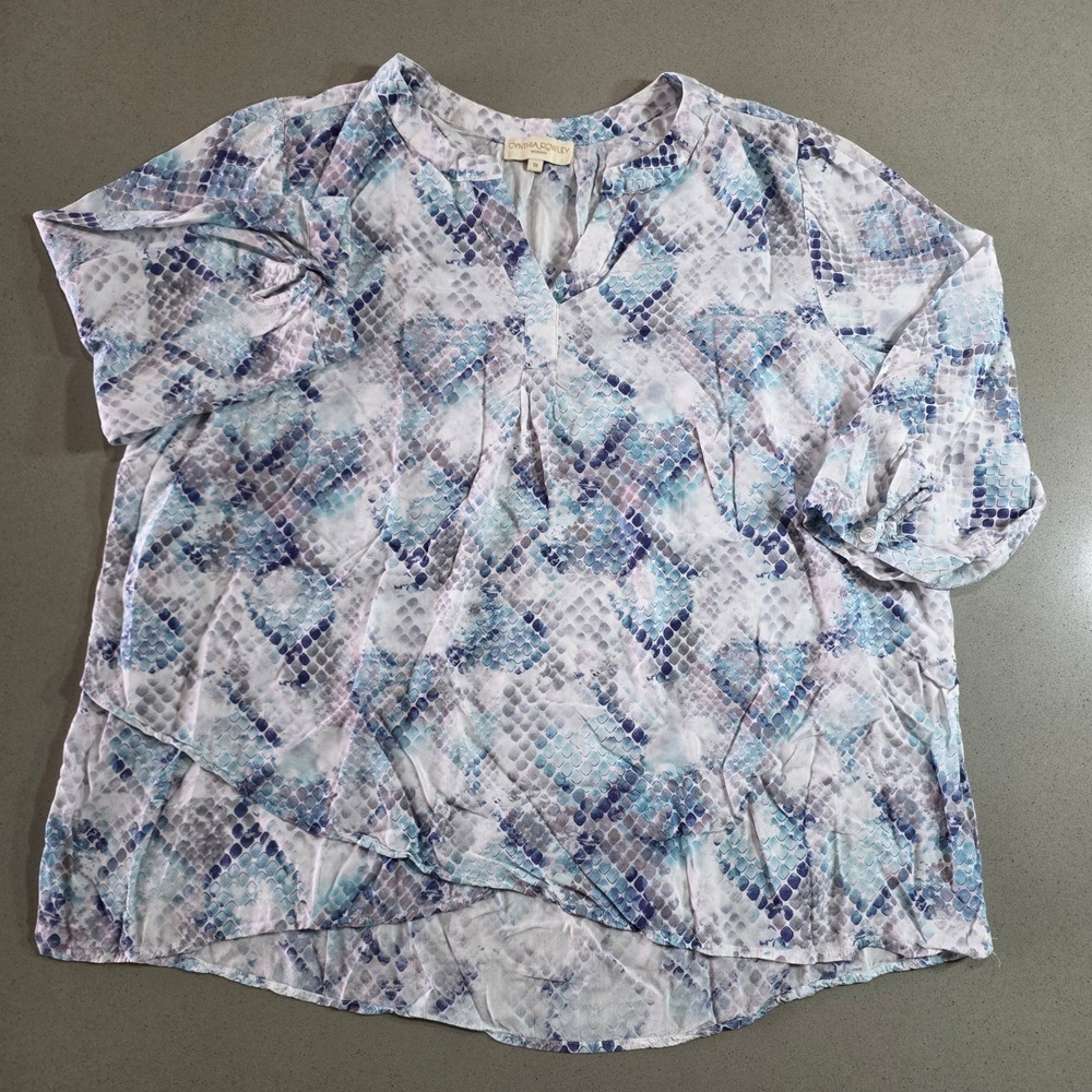 Cynthia Rowley Woman Blue Purple Snakeskin Print V-Neck Blouse 1X Top